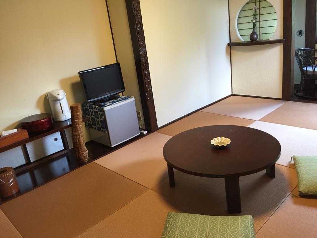 Seifusou Hotel Yufu Habitación foto